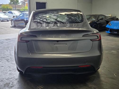 Quicksilver 2025 Tesla Model 3 Long Range