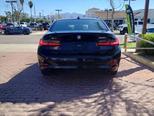 2020 BMW 330 i xDrive