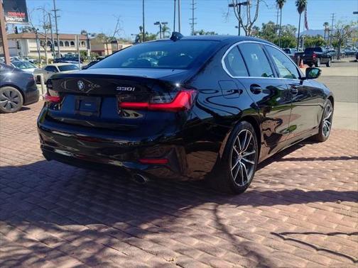 2020 BMW 330 i xDrive