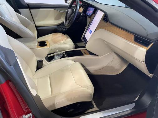 2019 Tesla Model S 100D