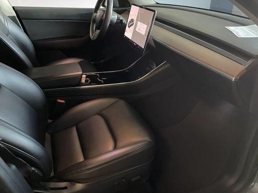2020 Tesla Model Y Performance Dual Motor All-Wheel Drive
