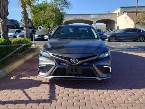 2024 Toyota Camry Hybrid SE