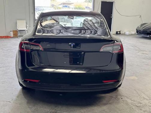 2018 Tesla Model 3 Standard