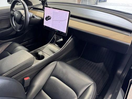 2018 Tesla Model 3 Standard