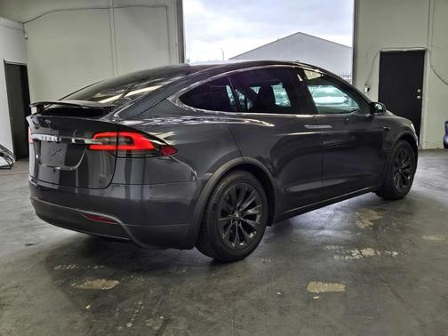 gray 2019 Tesla Model X