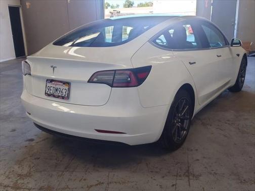2020 Tesla Model 3 Standard Range