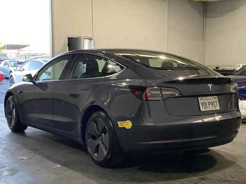 2023 Tesla Model 3 Standard Range