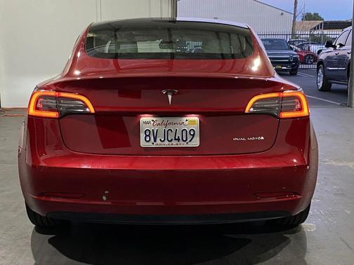 2021 Tesla Model 3 Long Range