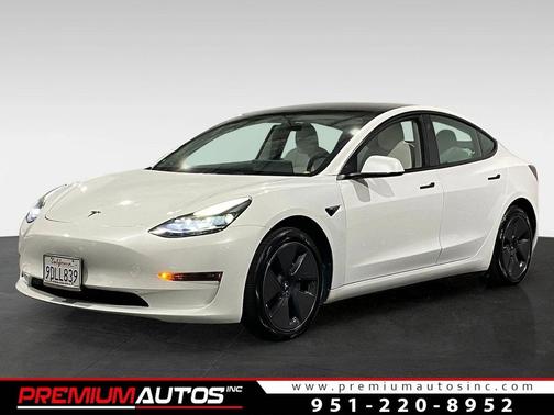 2022 Tesla Model 3 Standard Range