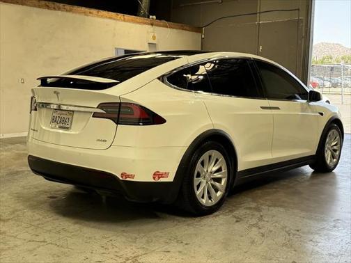 2017 Tesla Model X 75d