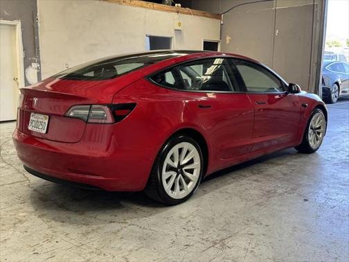 2022 Tesla Model 3 Standard Range