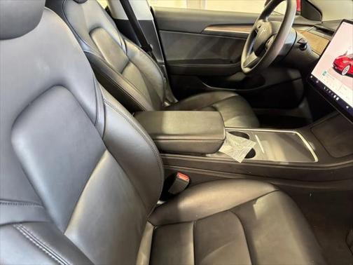 2022 Tesla Model 3 Standard Range