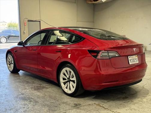 2022 Tesla Model 3 Standard Range
