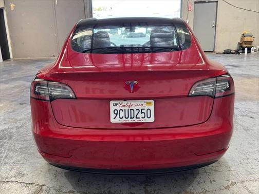 2022 Tesla Model 3 Standard Range