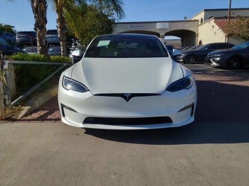 2022 Tesla Model S Base