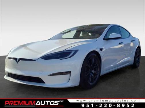 2022 Tesla Model S Base