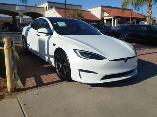 2022 Tesla Model S Base