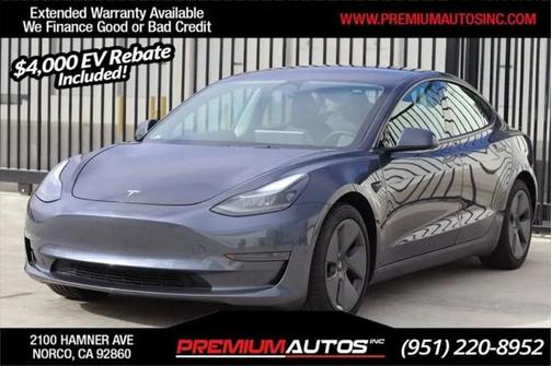 2022 Tesla Model 3 Standard Range