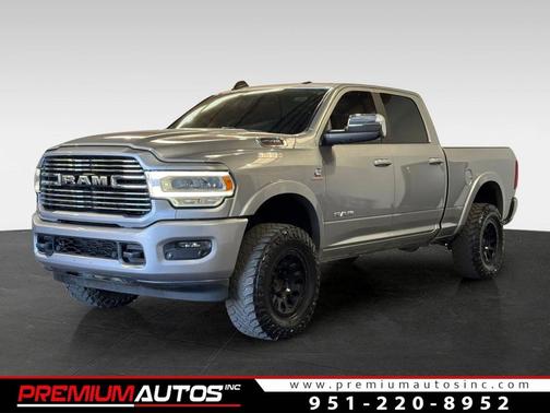 2019 RAM 2500 Laramie Crew Cab 4x4 6'4' Box