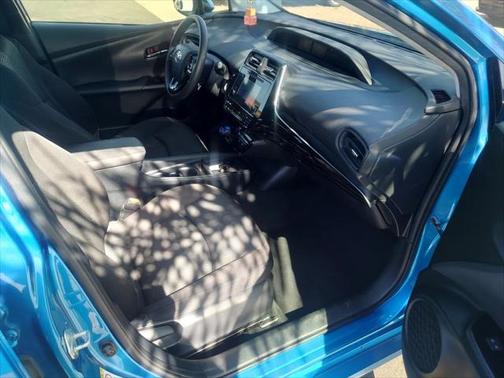 2019 Toyota Prius LE
