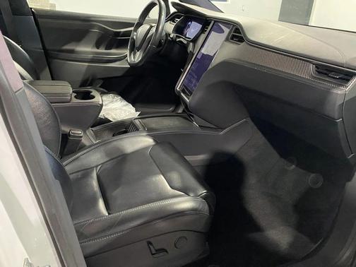 2018 Tesla Model X 75D