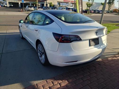 2022 Tesla Model 3 Long Range