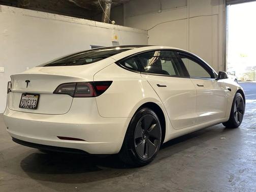 2023 Tesla Model 3 Standard Range