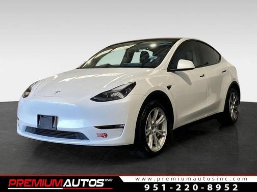 2023 Tesla Model Y Long Range