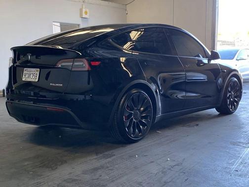 2022 Tesla Model Y Performance