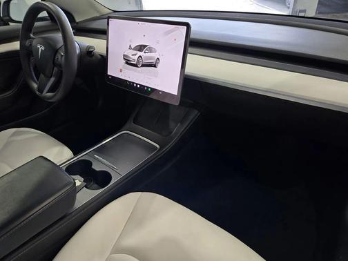White 2022 Tesla Model 3 Long Range
