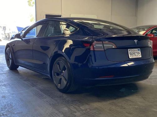 2023 Tesla Model 3 Standard Range