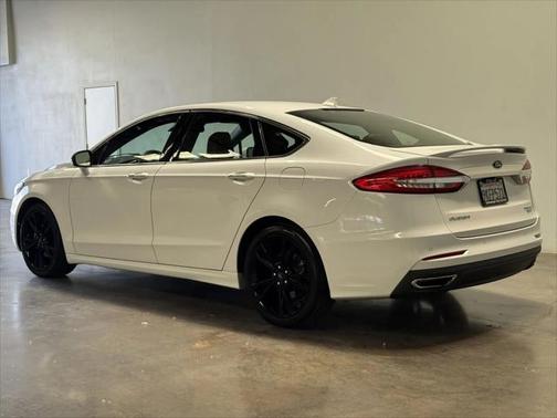 2020 Ford Fusion Titanium