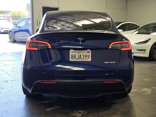 Deep Blue Metallic 2020 Tesla Model Y Performance Dual Motor All-Wheel Drive