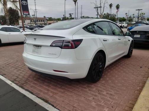 2022 Tesla Model 3 Performance