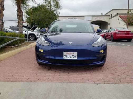 2022 Tesla Model 3 Standard Range