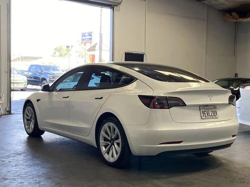 2023 Tesla Model 3 Standard Range