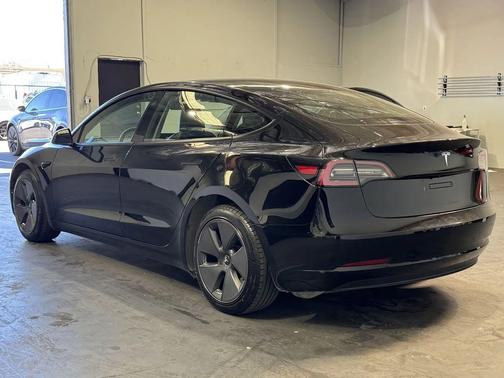 2023 Tesla Model 3 Standard Range