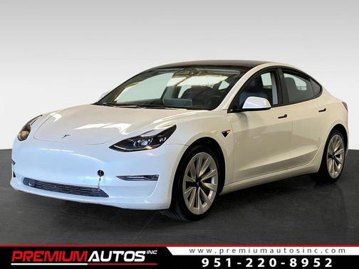 2022 Tesla Model 3 Standard Range