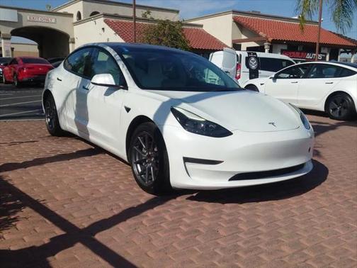 2022 Tesla Model 3 Standard Range