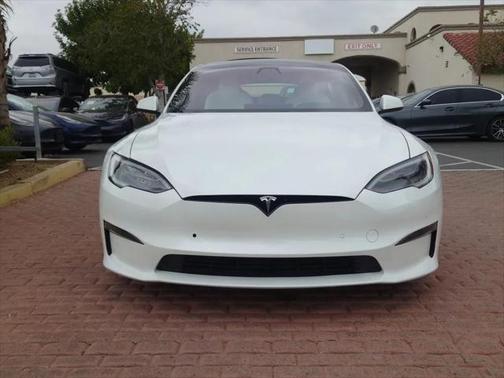 2022 Tesla Model S Base