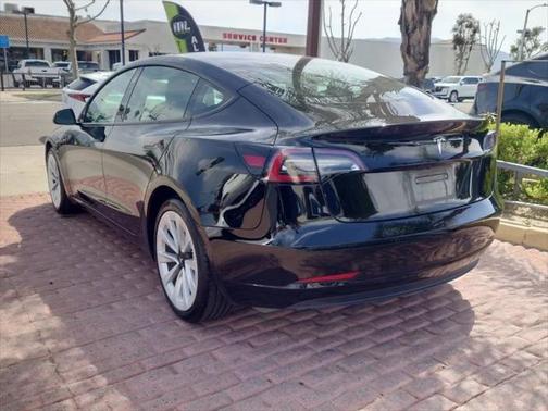 2022 Tesla Model 3 Standard Range