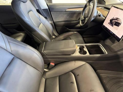 2022 Tesla Model 3 Standard Range