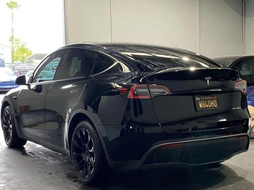 2020 Tesla Model Y Long Range Dual Motor All-Wheel Drive