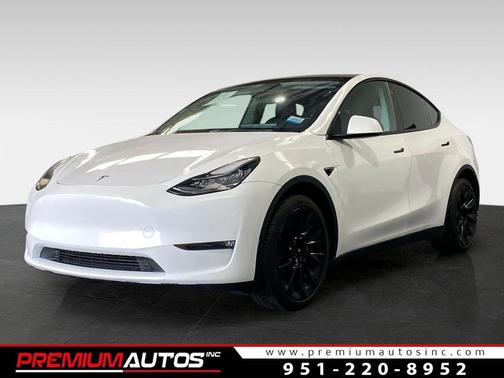 2022 Tesla Model Y Long Range Dual Motor All-Wheel Drive
