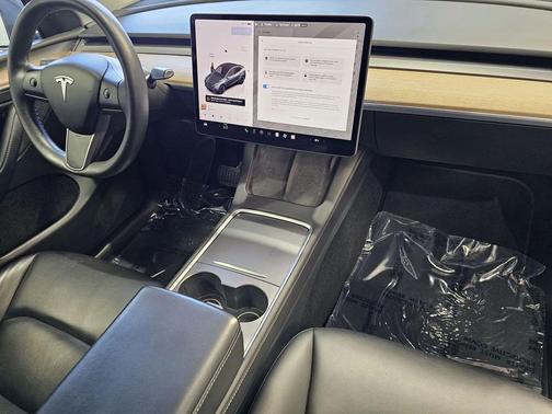 Midnight Silver Metallic 2023 Tesla Model Y RWD