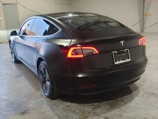 2019 Tesla Model 3 Standard Range