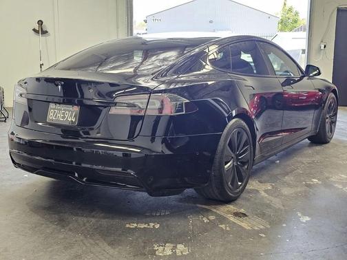 Solid Black 2022 Tesla Model S Dual Motor All-Wheel Drive