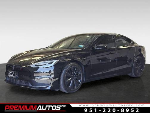 Solid Black 2022 Tesla Model S Dual Motor All-Wheel Drive