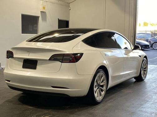 2023 Tesla Model 3 Standard Range