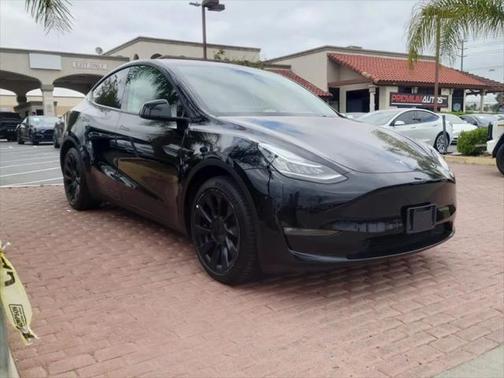 2022 Tesla Model Y Long Range